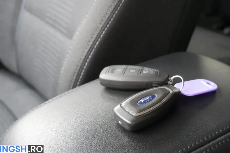 Ford Focus din 2023 cu 153.282 km - oferta FOR234573 - foto 36