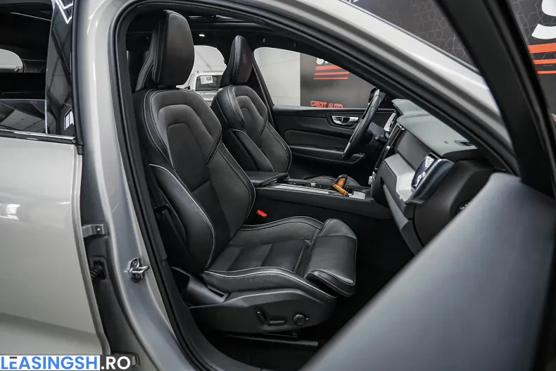 Volvo XC60 din 2022 cu 160.551 km - oferta VOL234588 - foto 8