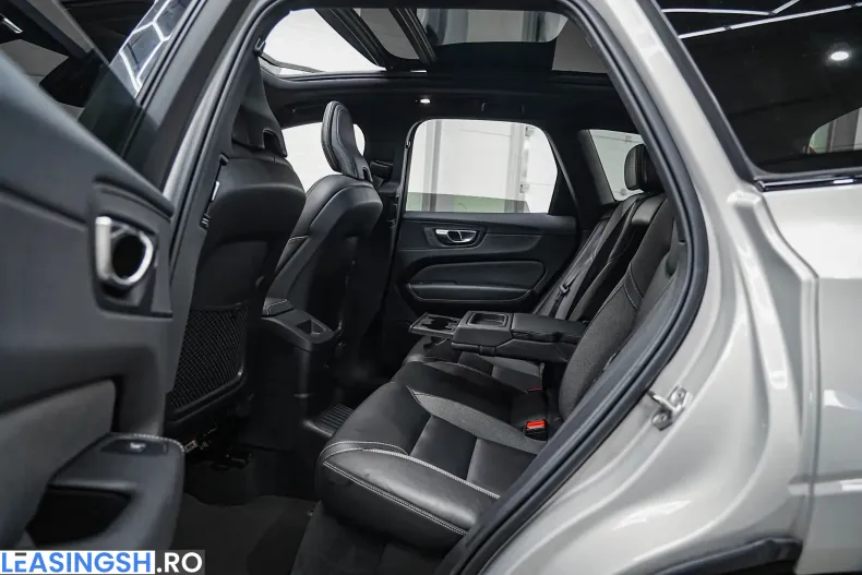 Volvo XC60 din 2022 cu 160.551 km - oferta VOL234588 - foto 9