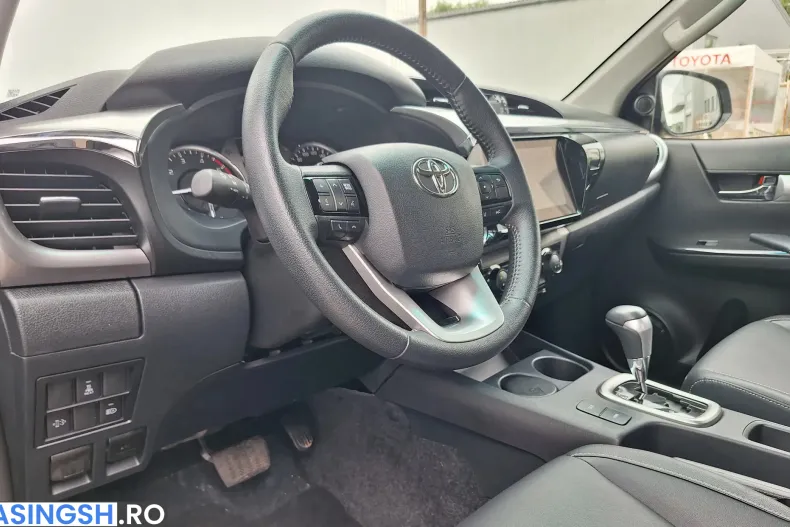 Toyota Hilux din 2025 cu 7.000 km - oferta TOY234592 - foto 10