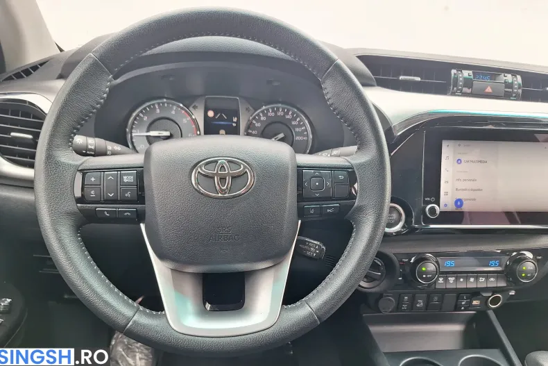 Toyota Hilux din 2025 cu 7.000 km - oferta TOY234592 - foto 15