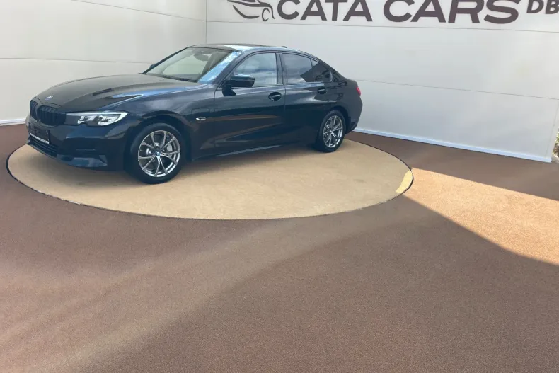 BMW 330e (Seria 3) din 2022 cu 156.000 km - oferta BMW234594 - foto 5