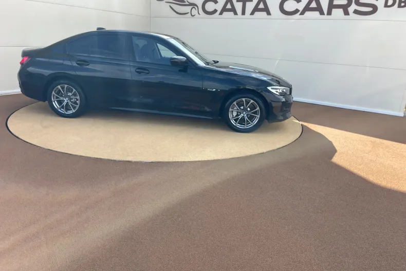 BMW 330e (Seria 3) din 2022 cu 156.000 km - oferta BMW234594 - foto 17
