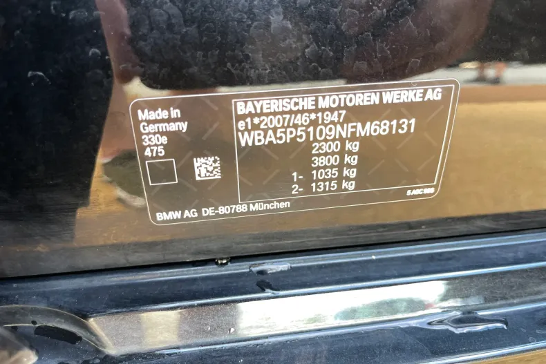 BMW 330e (Seria 3) din 2022 cu 156.000 km - oferta BMW234594 - foto 40
