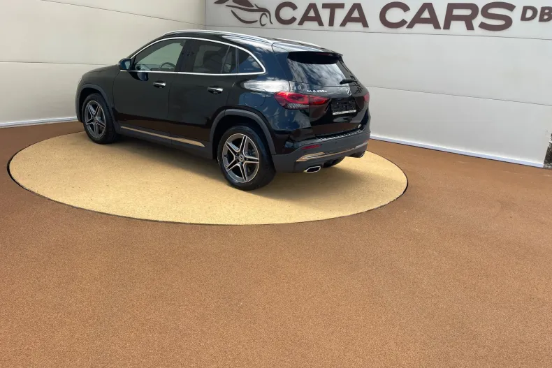 Mercedes-Benz GLA 250 (Clasa GLA) din 2022 cu 162.000 km - oferta MER234598 - foto 9