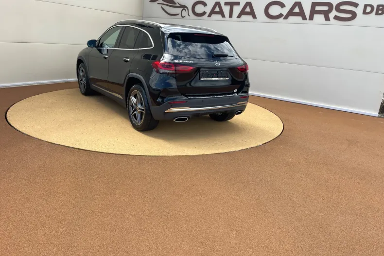 Mercedes-Benz GLA 250 (Clasa GLA) din 2022 cu 162.000 km - oferta MER234598 - foto 10