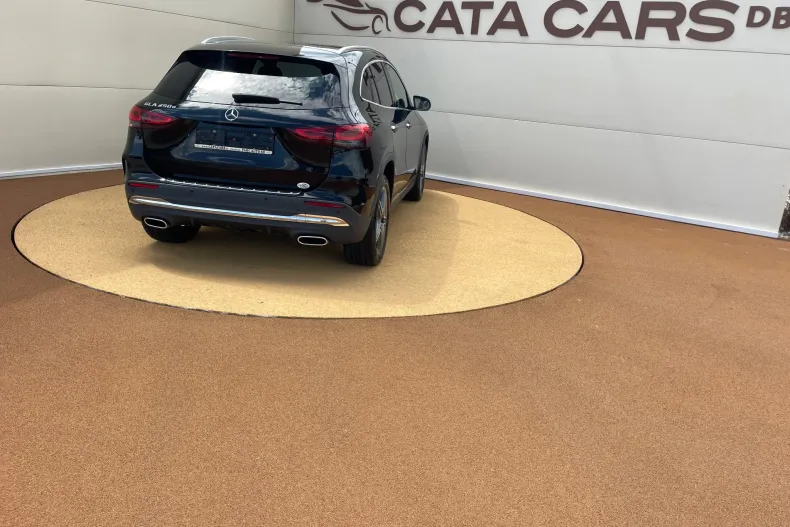 Mercedes-Benz GLA 250 (Clasa GLA) din 2022 cu 162.000 km - oferta MER234598 - foto 13
