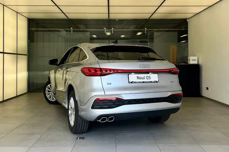 Audi Q5 din 2026 cu 1 km - oferta AUD234599 - foto 5