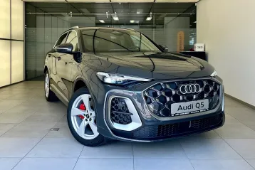 Audi Q5 din 2026 - oferta AUD234600
