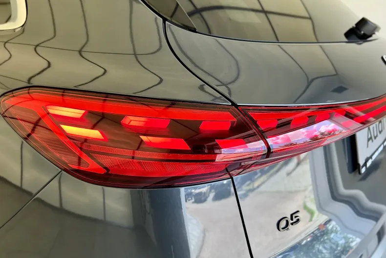 Audi Q5 din 2026 cu 1 km - oferta AUD234600 - foto 10