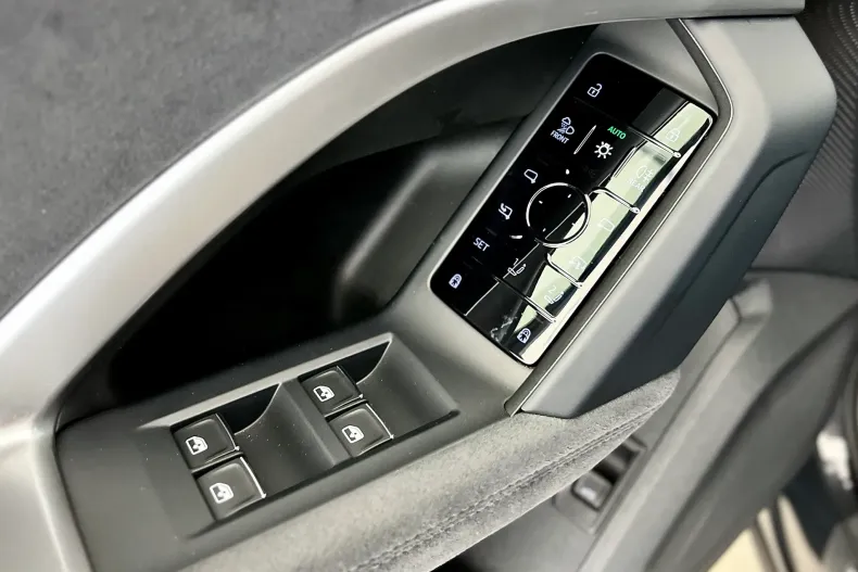 Audi Q5 din 2026 cu 1 km - oferta AUD234600 - foto 15
