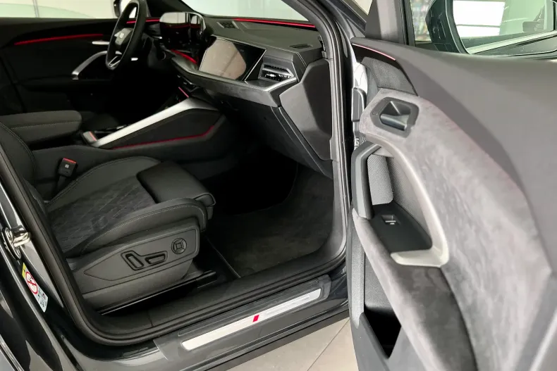 Audi Q5 din 2026 cu 1 km - oferta AUD234600 - foto 30