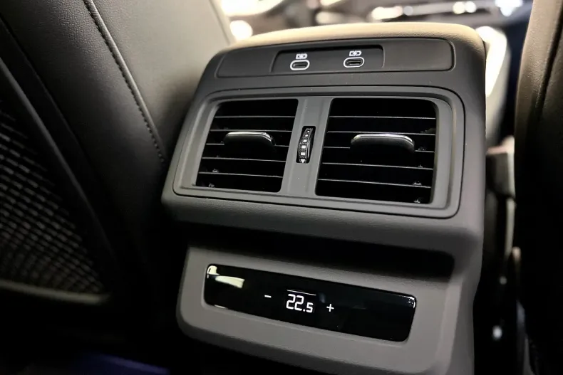 Audi Q5 din 2026 cu 1 km - oferta AUD234600 - foto 33