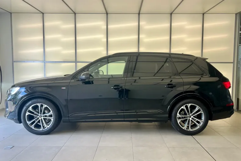 Audi Q7 din 2026 cu 1 km - oferta AUD234601 - foto 4