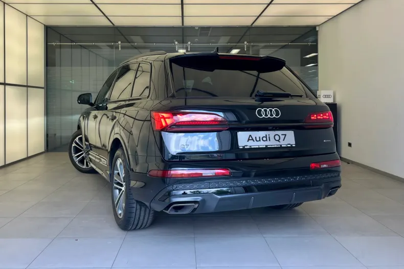 Audi Q7 din 2026 cu 1 km - oferta AUD234601 - foto 7