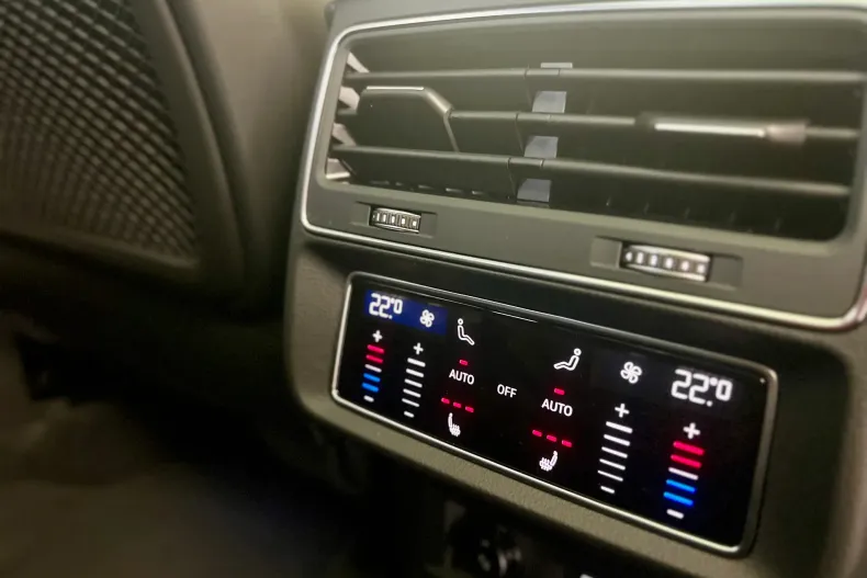 Audi Q7 din 2026 cu 1 km - oferta AUD234601 - foto 37