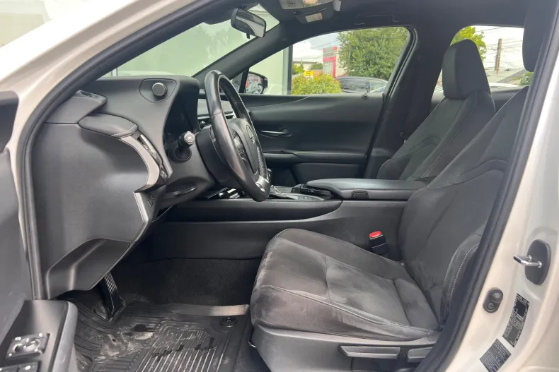 Lexus UX din 2020 cu 161.407 km - oferta LEX234607 - foto 9