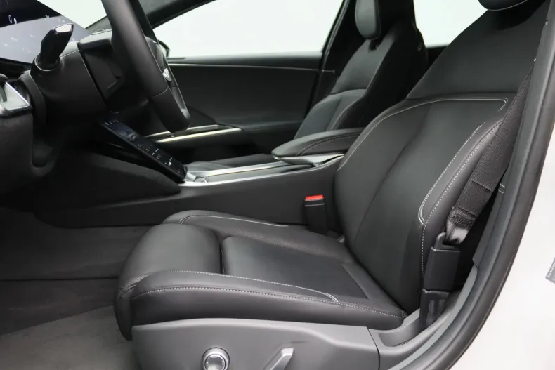 Lucid Air din 2024 cu 15.692 km - oferta LUC234612 - foto 10