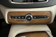 Volvo XC90 din 2021 cu 64.101 km - oferta VOL234615 - foto 17