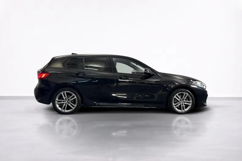 BMW 118i (Seria 1) din 2023 cu 87.745 km - oferta BMW234617 - foto 6