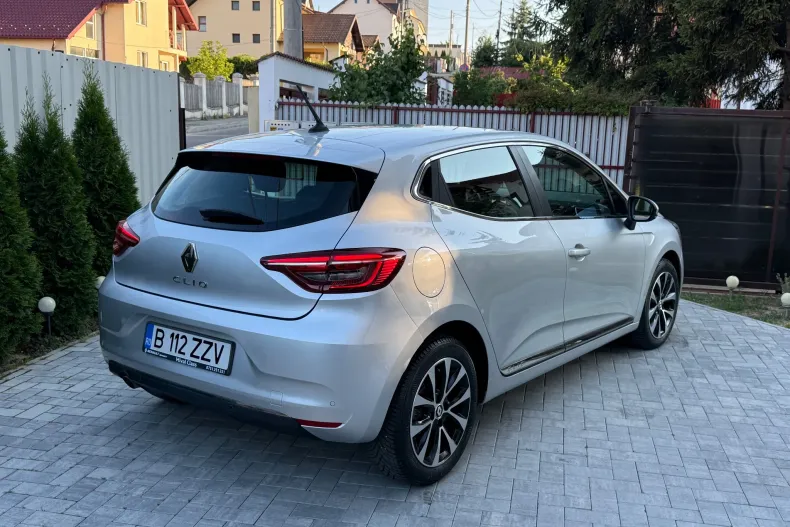 Renault Clio din 2021 cu 37.261 km - oferta REN234624 - foto 8