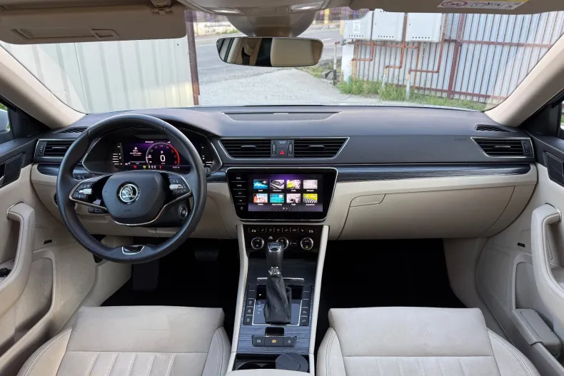 Skoda Superb din 2022 cu 54.207 km - oferta SKO234625 - foto 3