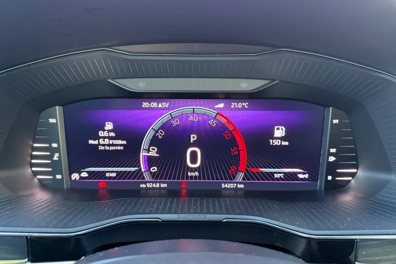 Skoda Superb din 2022 cu 54.207 km - oferta SKO234625 - foto 6