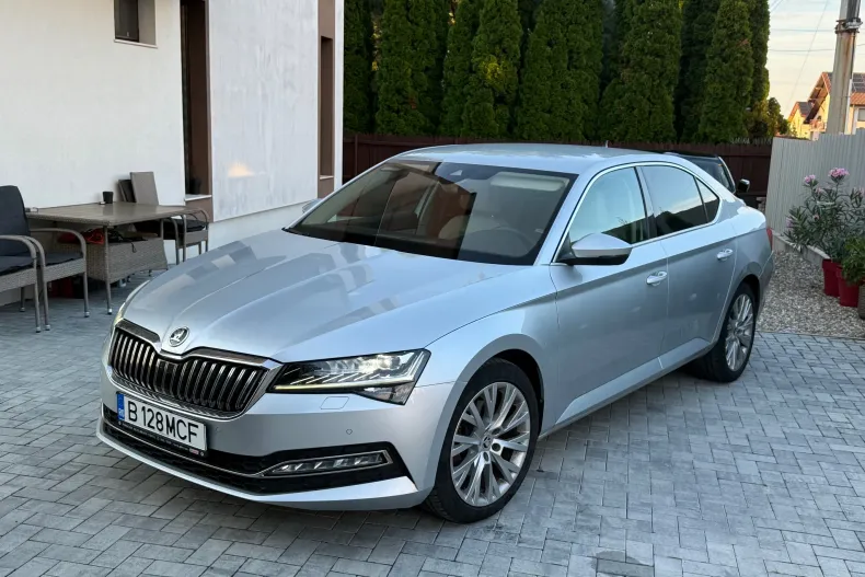 Skoda Superb din 2022 cu 54.207 km - oferta SKO234625 - foto 7