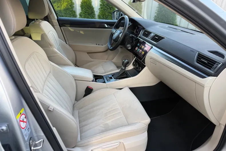 Skoda Superb din 2022 cu 54.207 km - oferta SKO234625 - foto 17