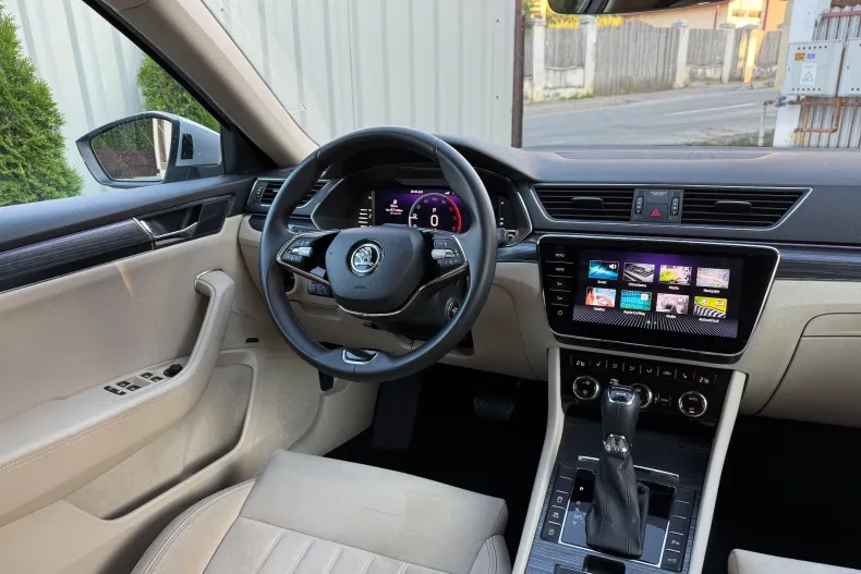 Skoda Superb din 2022 cu 54.207 km - oferta SKO234625 - foto 19