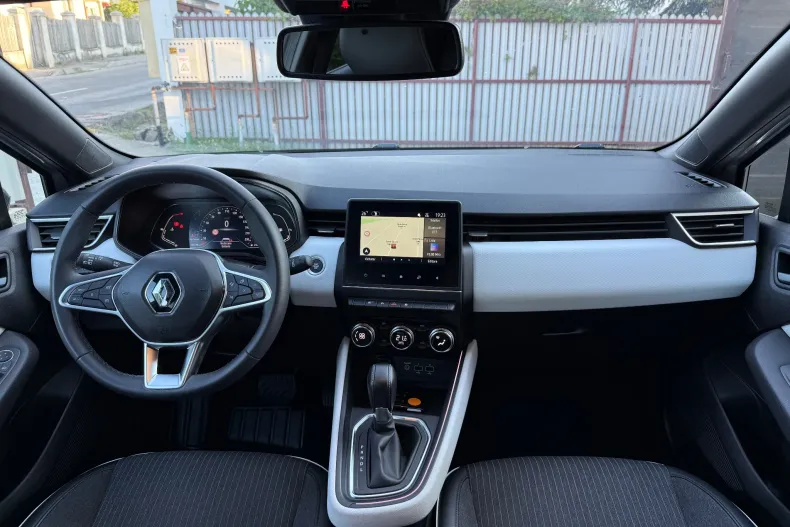 Renault Clio din 2023 cu 44.139 km - oferta REN234626 - foto 5