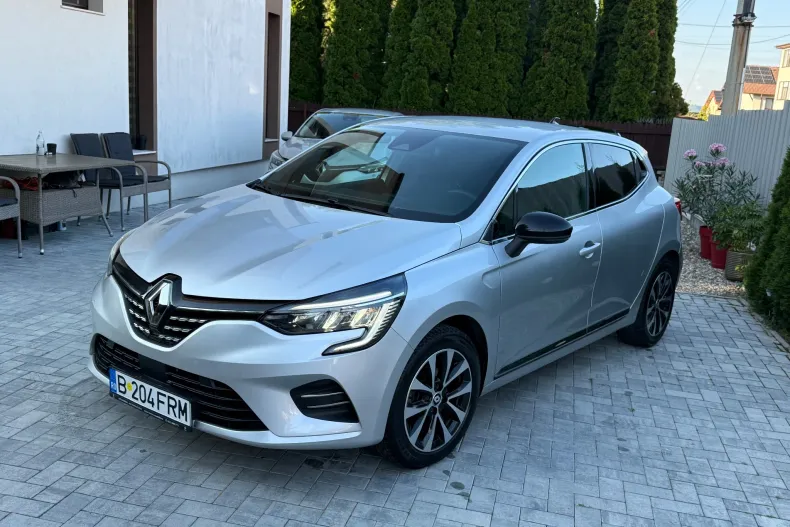 Renault Clio din 2023 cu 44.139 km - oferta REN234626 - foto 8