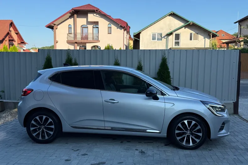 Renault Clio din 2023 cu 44.139 km - oferta REN234626 - foto 13