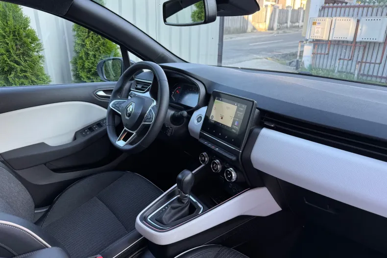 Renault Clio din 2023 cu 44.139 km - oferta REN234626 - foto 20