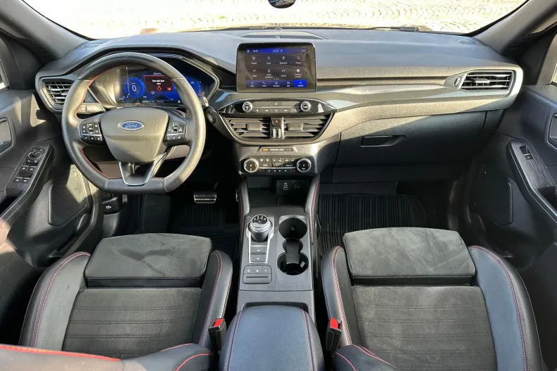 Ford Kuga din 2023 cu 126.000 km - oferta FOR234628 - foto 4