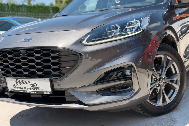 Ford Kuga din 2023 cu 126.000 km - oferta FOR234628 - foto 11