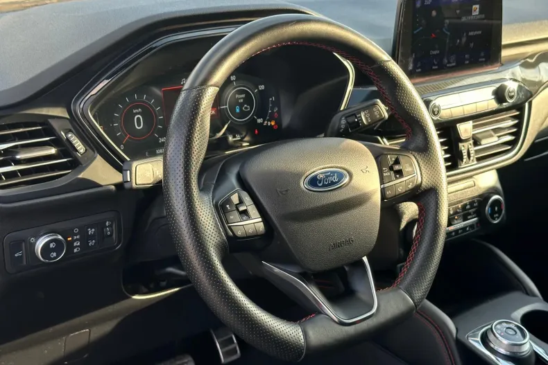 Ford Kuga din 2023 cu 126.000 km - oferta FOR234628 - foto 33