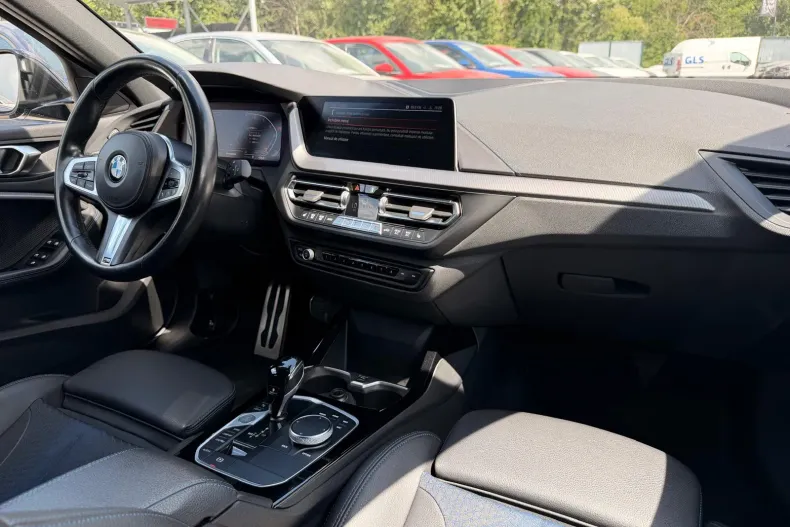 BMW 118i (Seria 1) din 2022 cu 47.000 km - oferta BMW234629 - foto 5