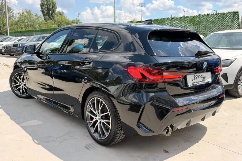 BMW 118i (Seria 1) din 2022 cu 47.000 km - oferta BMW234629 - foto 8
