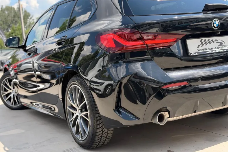 BMW 118i (Seria 1) din 2022 cu 47.000 km - oferta BMW234629 - foto 12