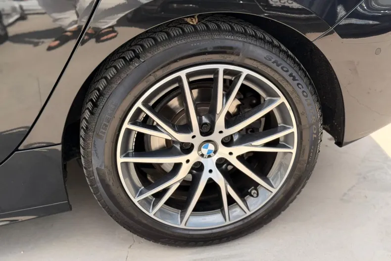 BMW 118i (Seria 1) din 2022 cu 47.000 km - oferta BMW234629 - foto 16