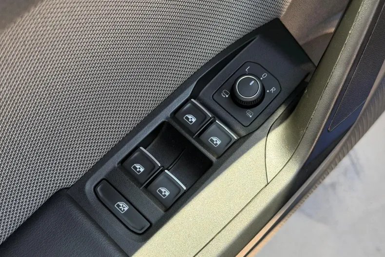 Seat Leon din 2021 cu 106.000 km - oferta SEA234630 - foto 32