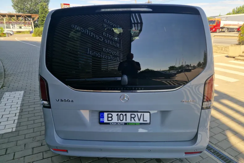 Mercedes-Benz V 300 (Clasa V) din 2025 cu 19.647 km - oferta MER234636 - foto 9