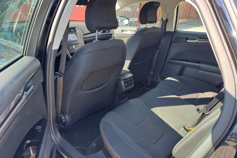 Ford Mondeo din 2021 cu 53.000 km - oferta FOR234637 - foto 10