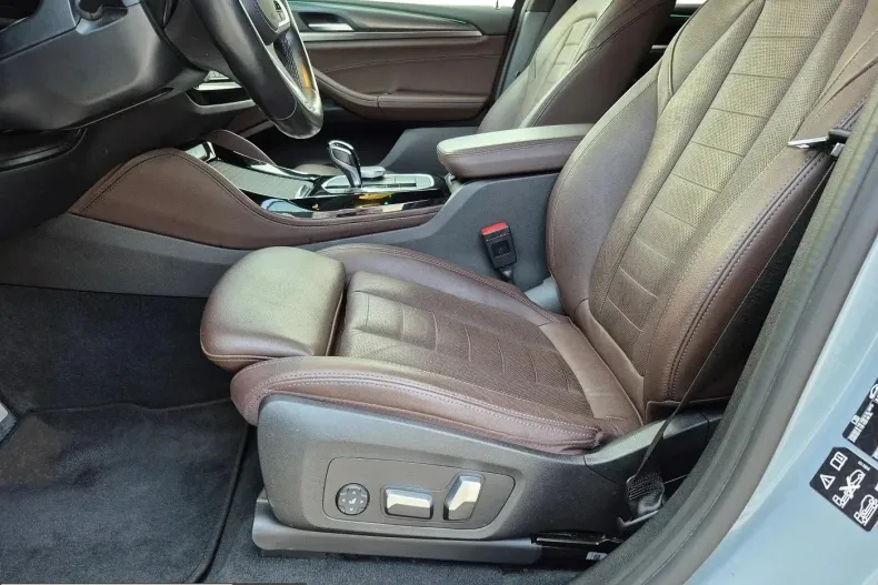 BMW X4 (Seria X) din 2023 cu 54.600 km - oferta BMW234638 - foto 8