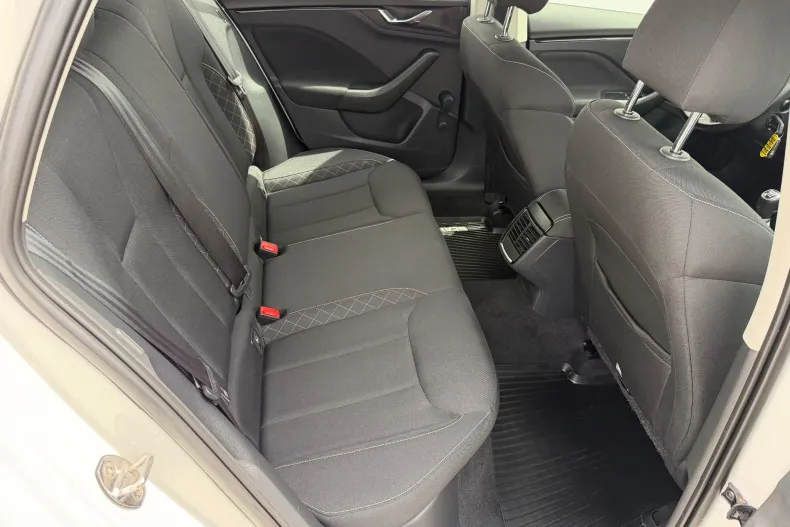 Skoda Scala din 2021 cu 71.200 km - oferta SKO234639 - foto 18