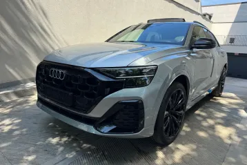 Audi Q8 din 2026 - oferta AUD234640