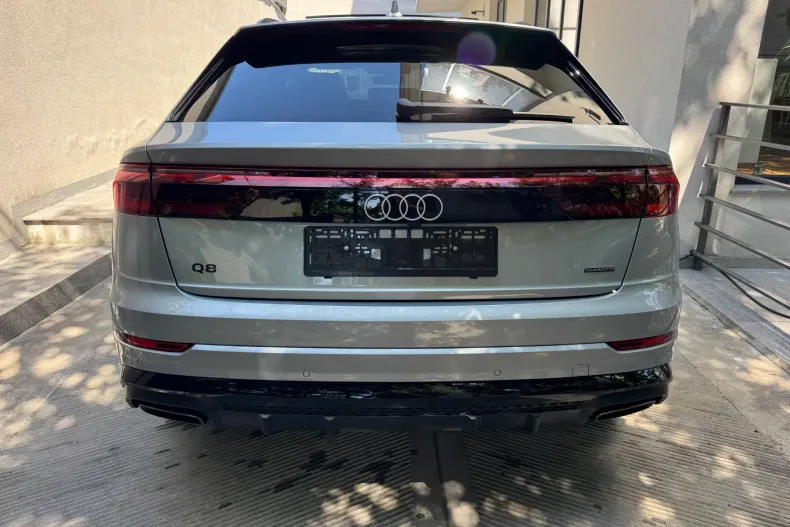 Audi Q8 din 2026 cu 9 km - oferta AUD234640 - foto 6