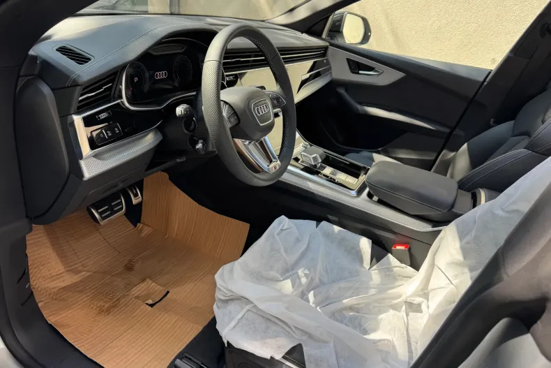 Audi Q8 din 2026 cu 9 km - oferta AUD234640 - foto 7