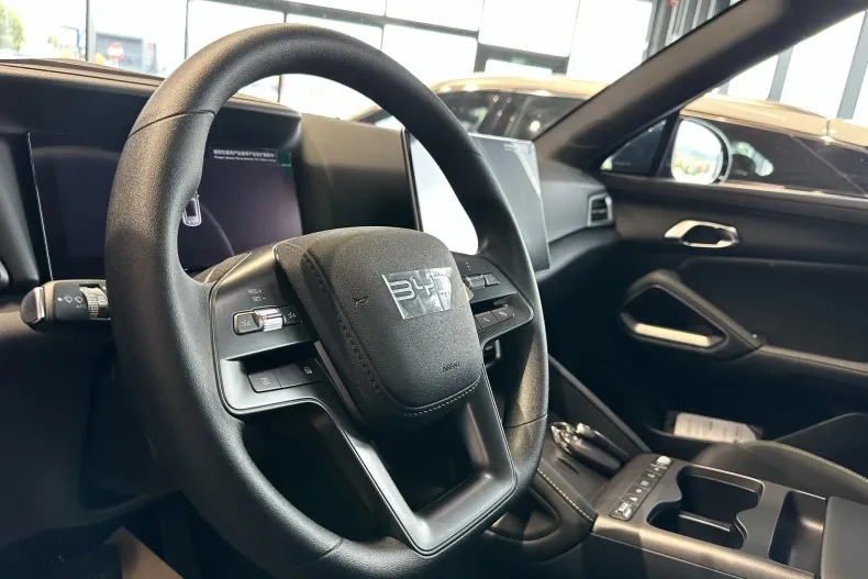 BYD ATTO 2 din 2026 cu 5 km - oferta BYD234654 - foto 12